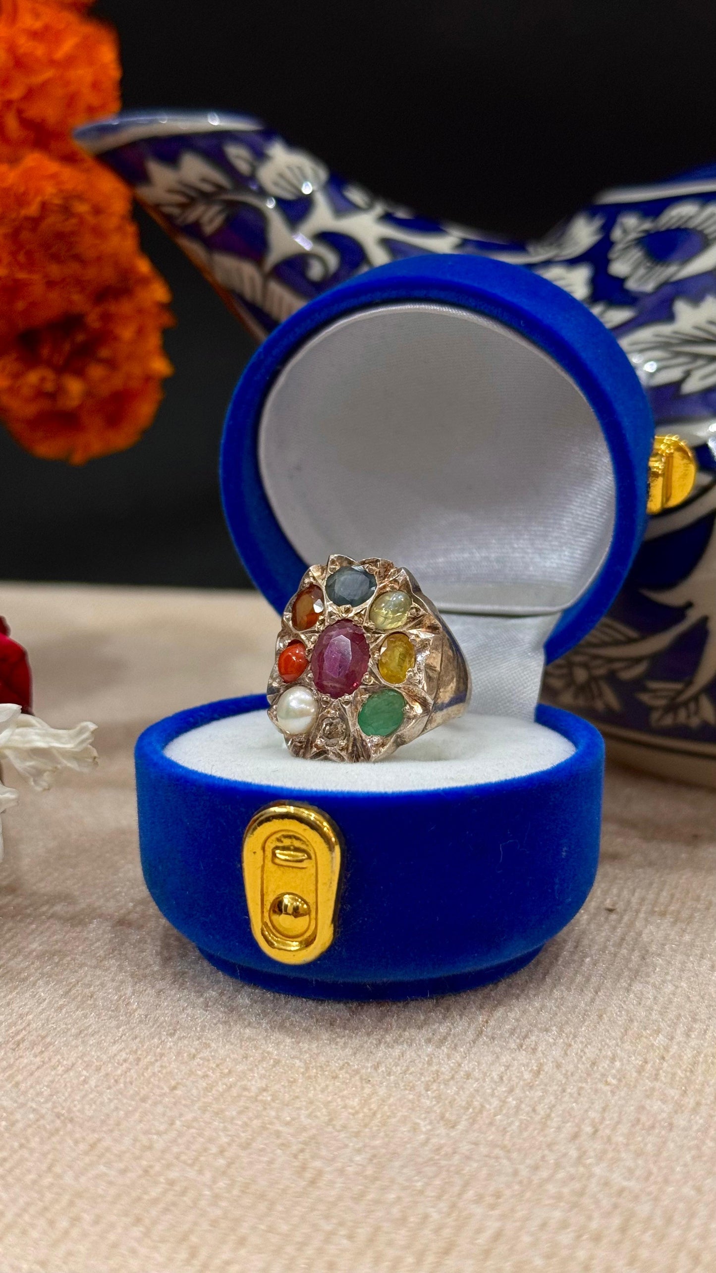 Oval Gemstones Ring