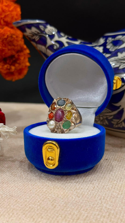 Oval Gemstones Ring