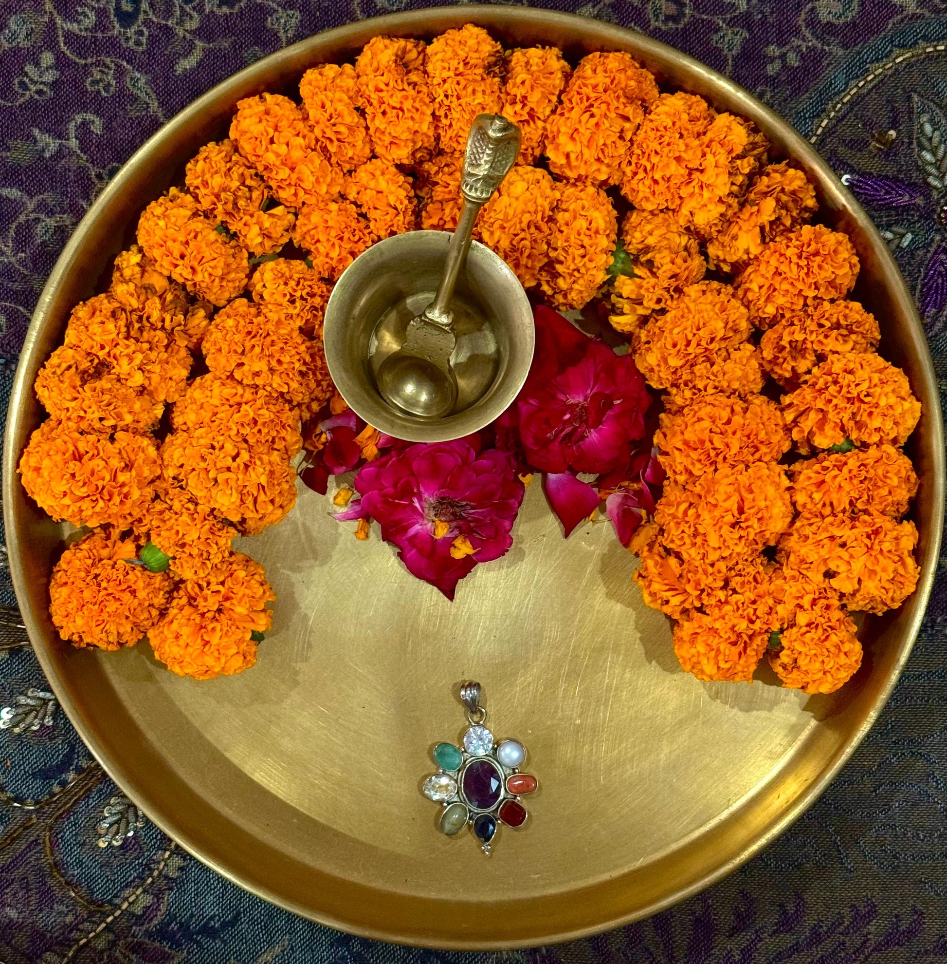 Oval-Shaped, Silver Navratan Pendant