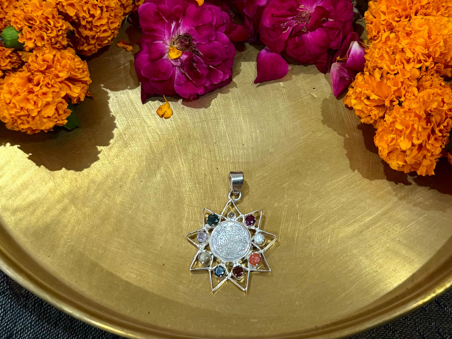 Shri Yantra Navratan Pendant
