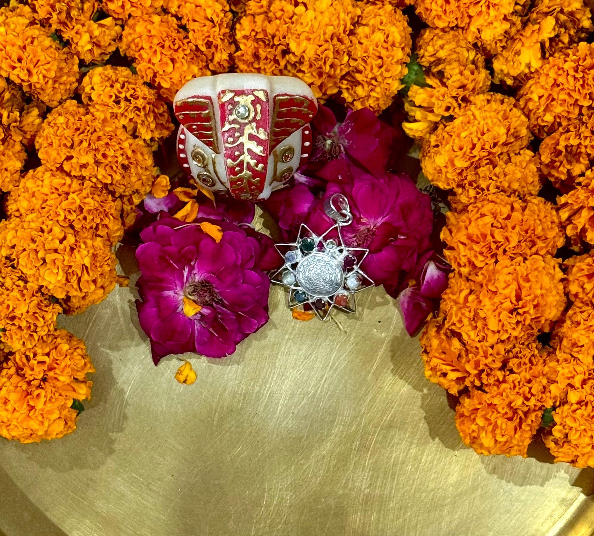 Shri Yantra Navratan Pendant